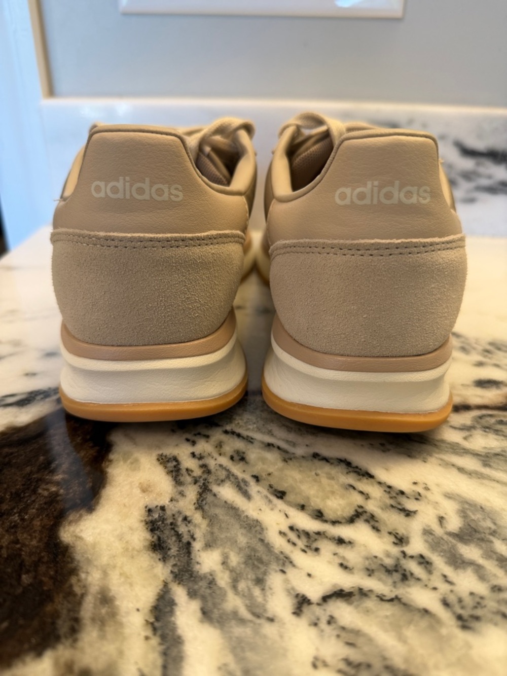 ADIDAS WOMENS RUN 70S 2.0 SNEAKER - Picture 5 of 7